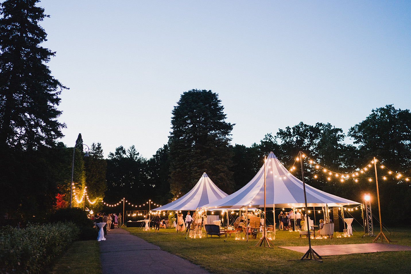 Planning and personalising an outdoor event