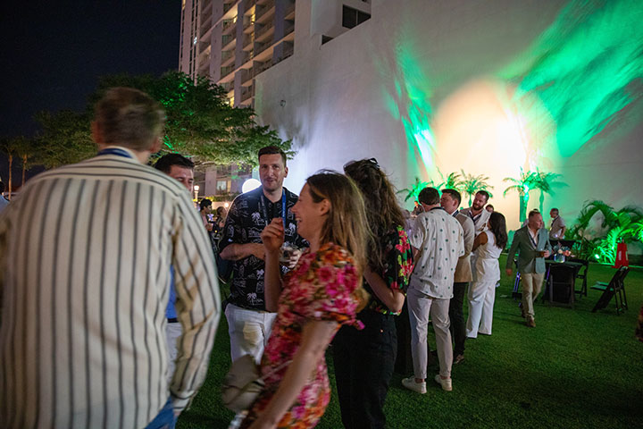 Miami: Three-day global sales kickoff for 700 employees